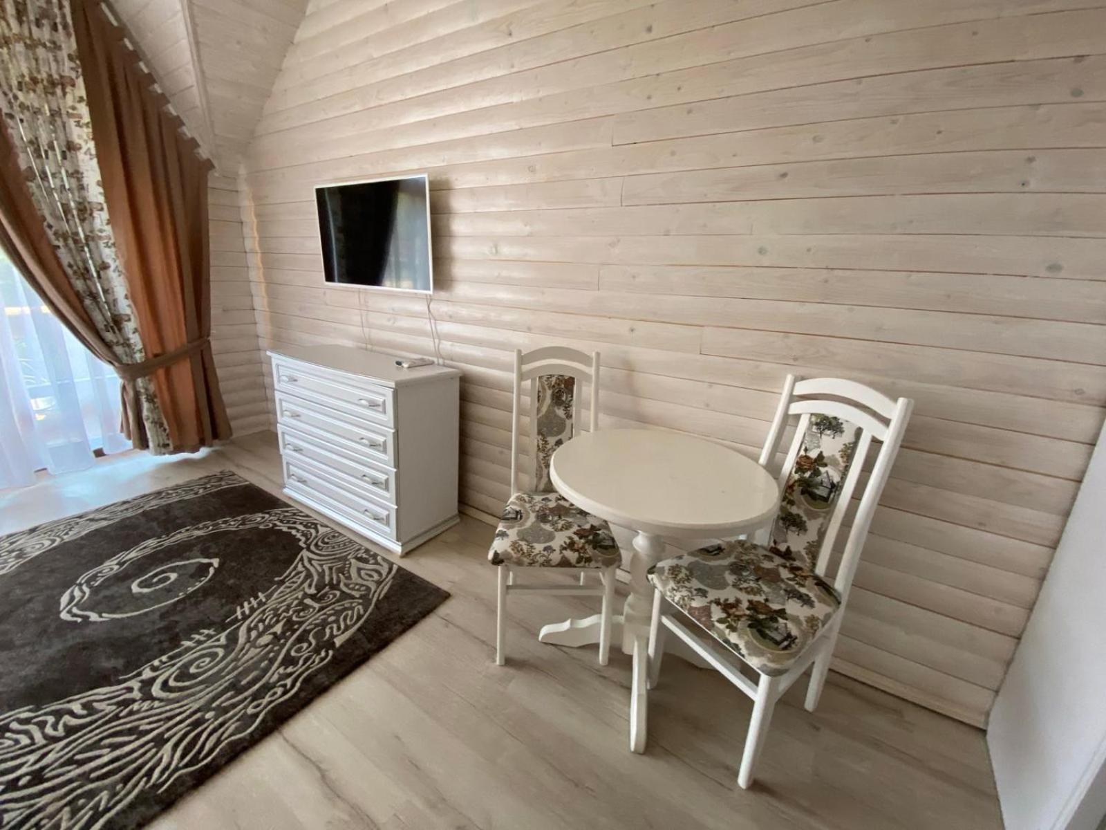 Oasis Karpat Hotel Polyana  Exterior photo