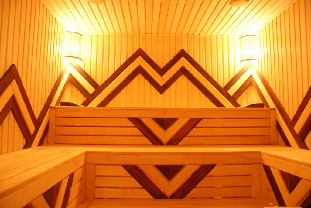 Oasis Karpat Hotel Polyana  Exterior photo